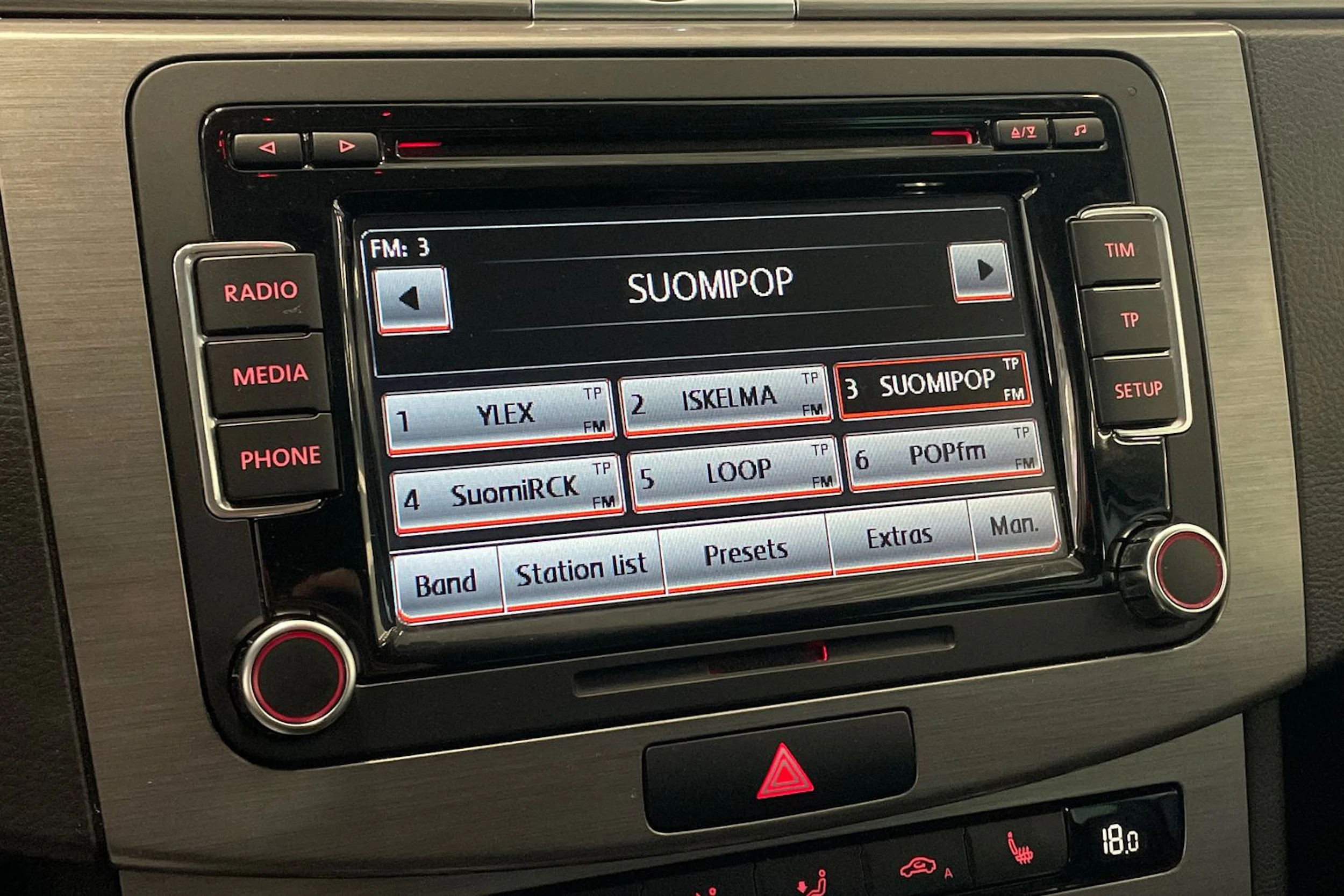 musta Volkswagen Passat 2013 kuva 22.