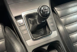 musta Volkswagen Passat 2013 kuva 27.