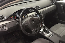 Harmaa Volkswagen PASSAT 2013 kuva 6.