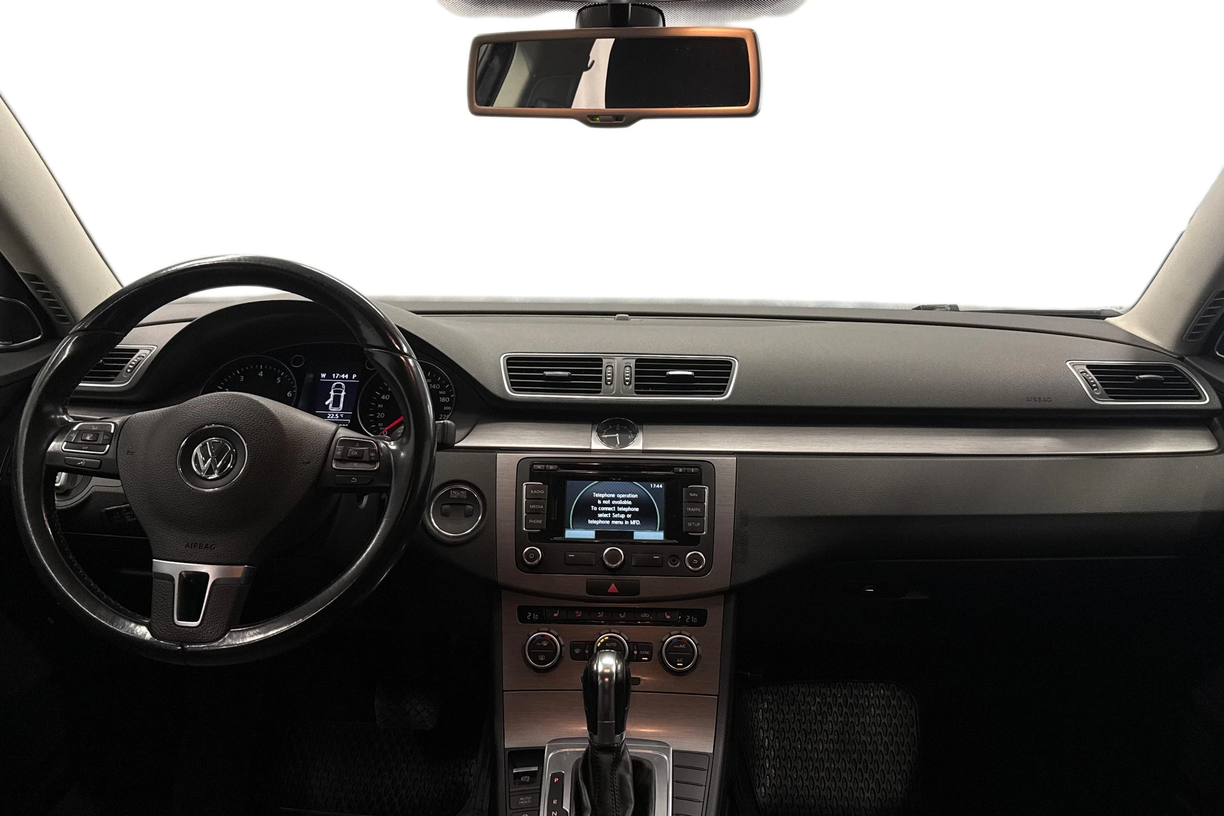 Harmaa Volkswagen PASSAT 2013 kuva 7.