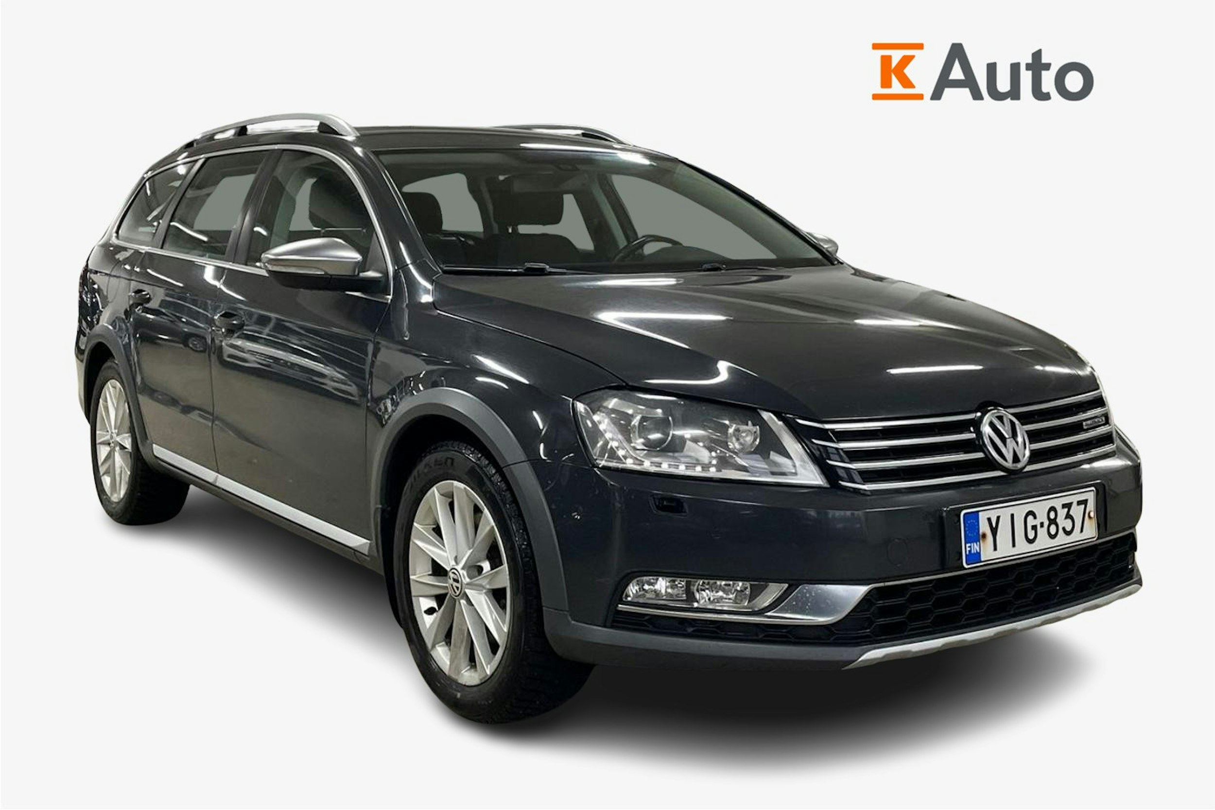 Harmaa Volkswagen PASSAT 2013 kuva 1.