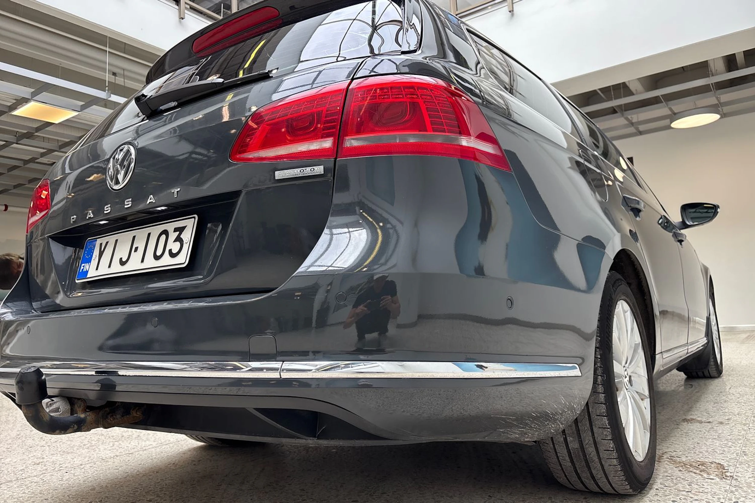 Harmaa Volkswagen PASSAT 2013 kuva 14.