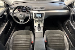 valkoinen Volkswagen Passat 2014 kuva 16.