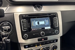 valkoinen Volkswagen Passat 2014 kuva 25.