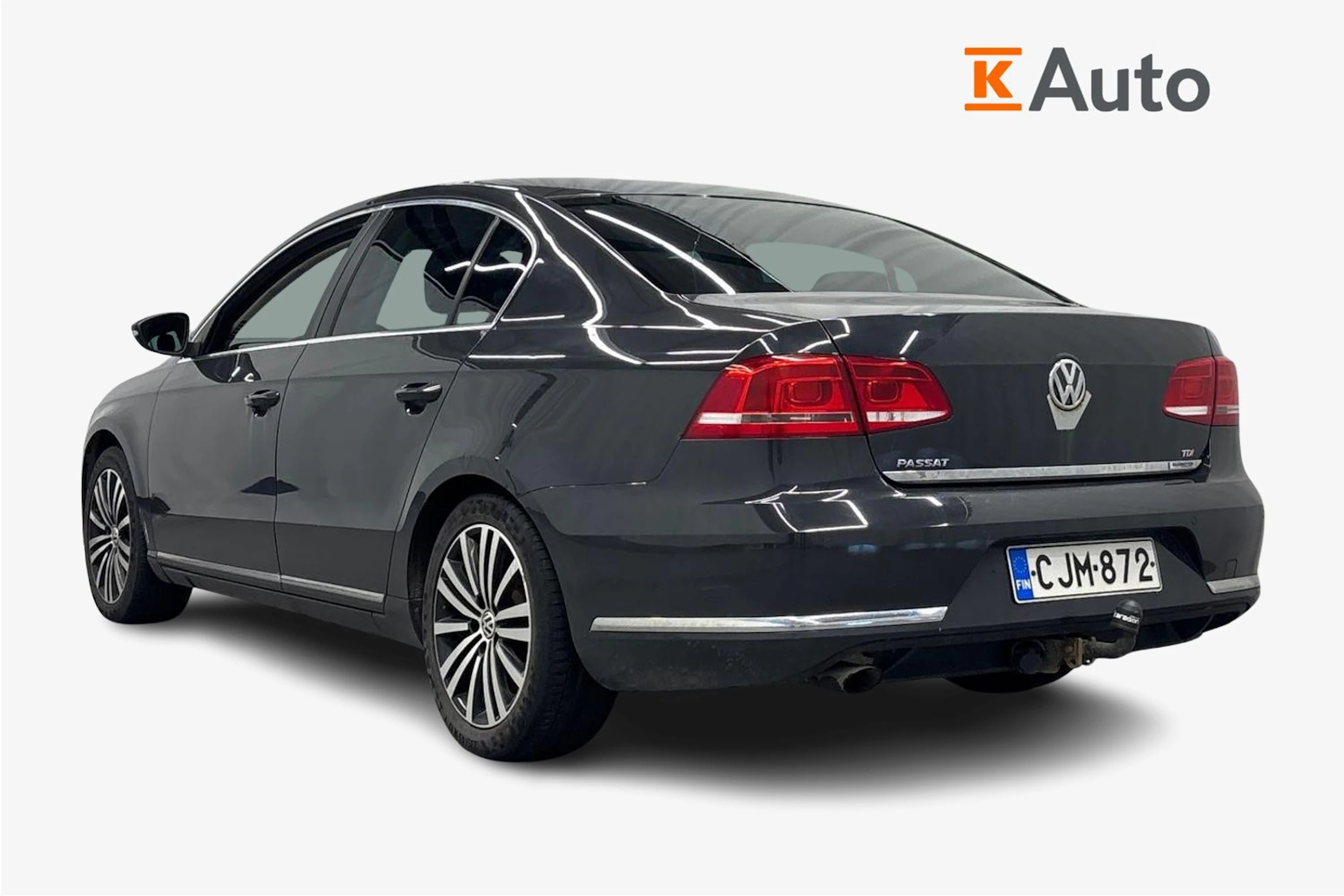 harmaa Volkswagen Passat 2014 kuva 2.