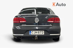 harmaa Volkswagen Passat 2014 kuva 3.