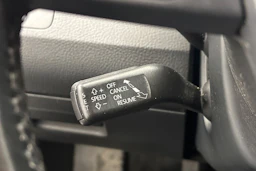 harmaa Volkswagen Passat 2014 kuva 20.