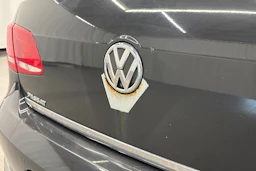 harmaa Volkswagen Passat 2014 kuva 39.