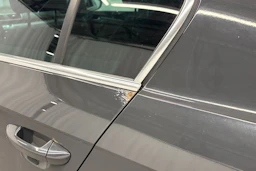 harmaa Volkswagen Passat 2014 kuva 40.