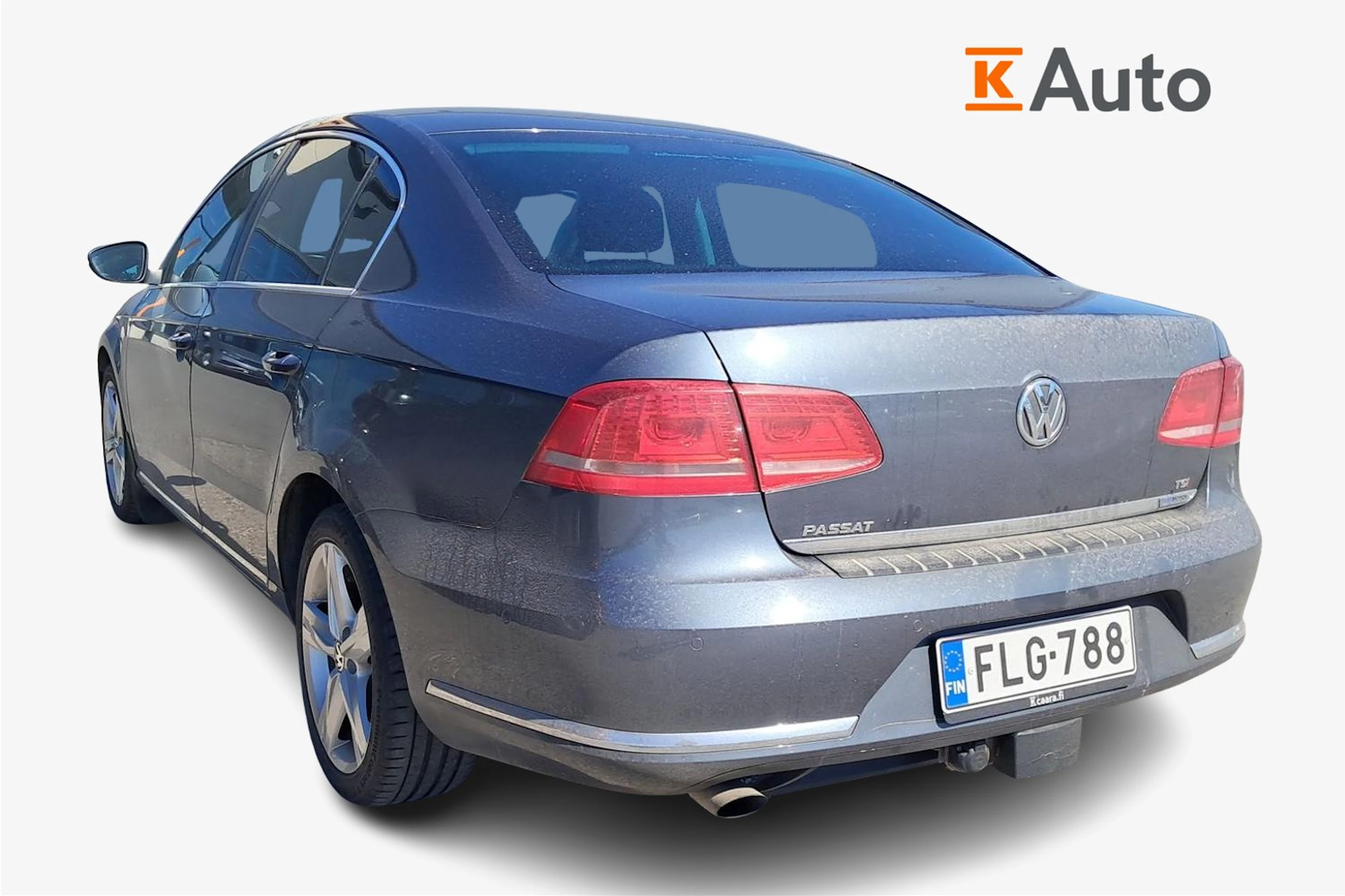 harmaa Volkswagen Passat 2014 kuva 2.