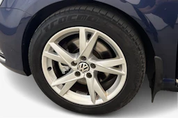 Sininen Volkswagen PASSAT 2014 kuva 9.