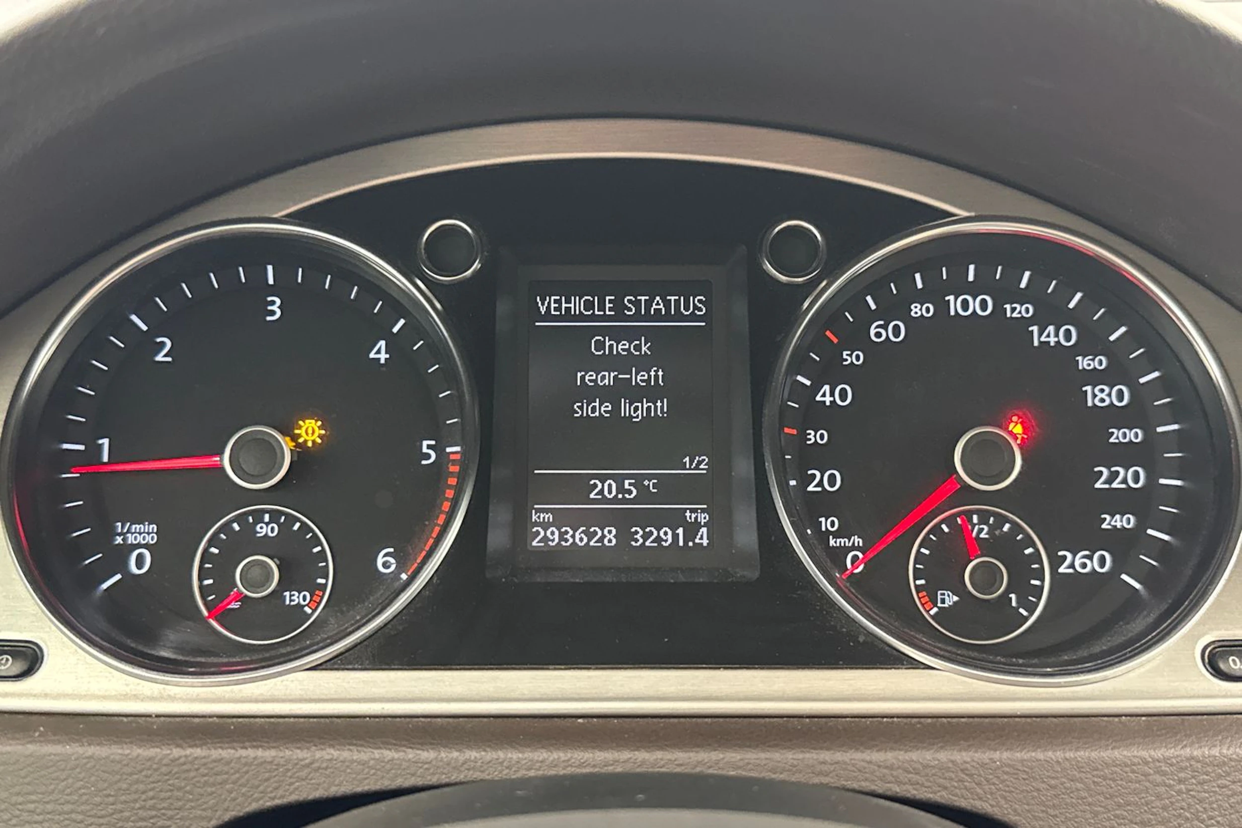 Sininen Volkswagen PASSAT 2014 kuva 20.