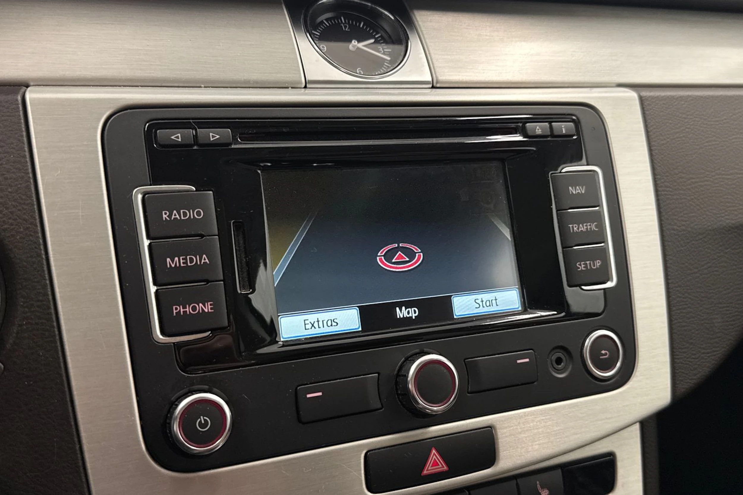 Sininen Volkswagen PASSAT 2014 kuva 23.