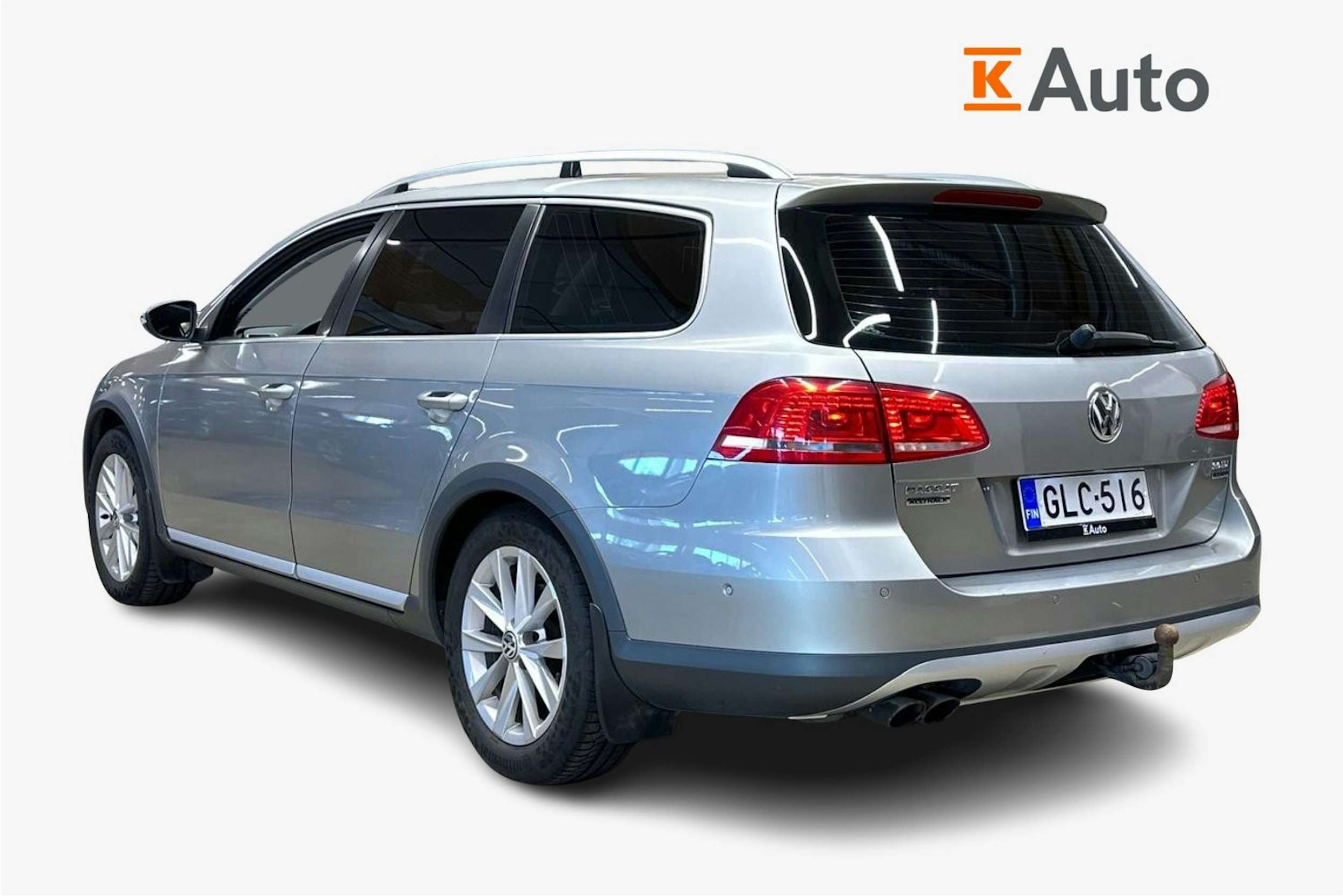 harmaa Volkswagen Passat 2014 kuva 2.