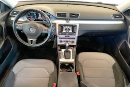 Harmaa Volkswagen PASSAT 2014 kuva 7.