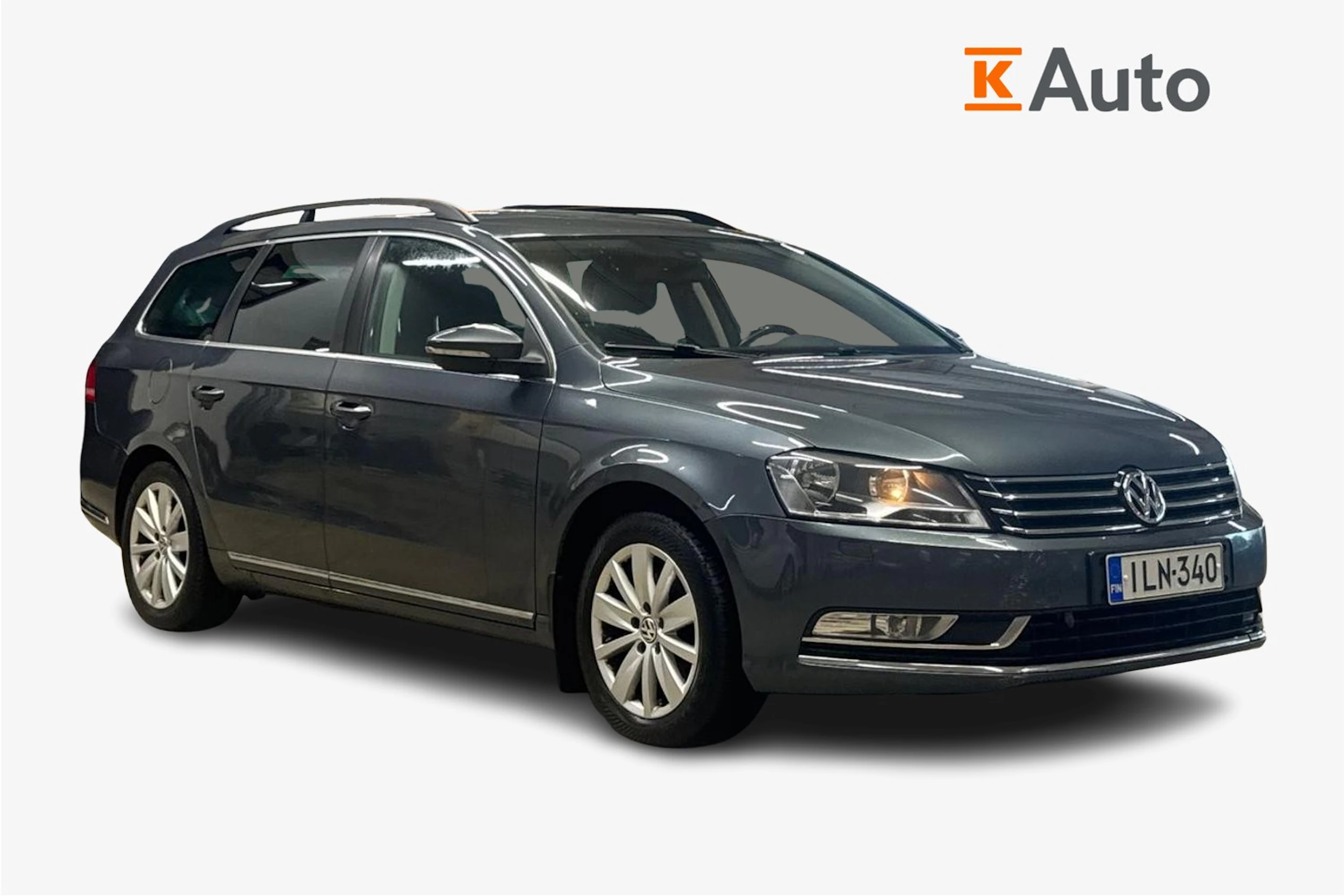 harmaa Volkswagen Passat 2014 kuva 1.