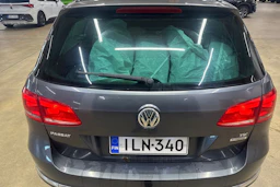 harmaa Volkswagen Passat 2014 kuva 20.