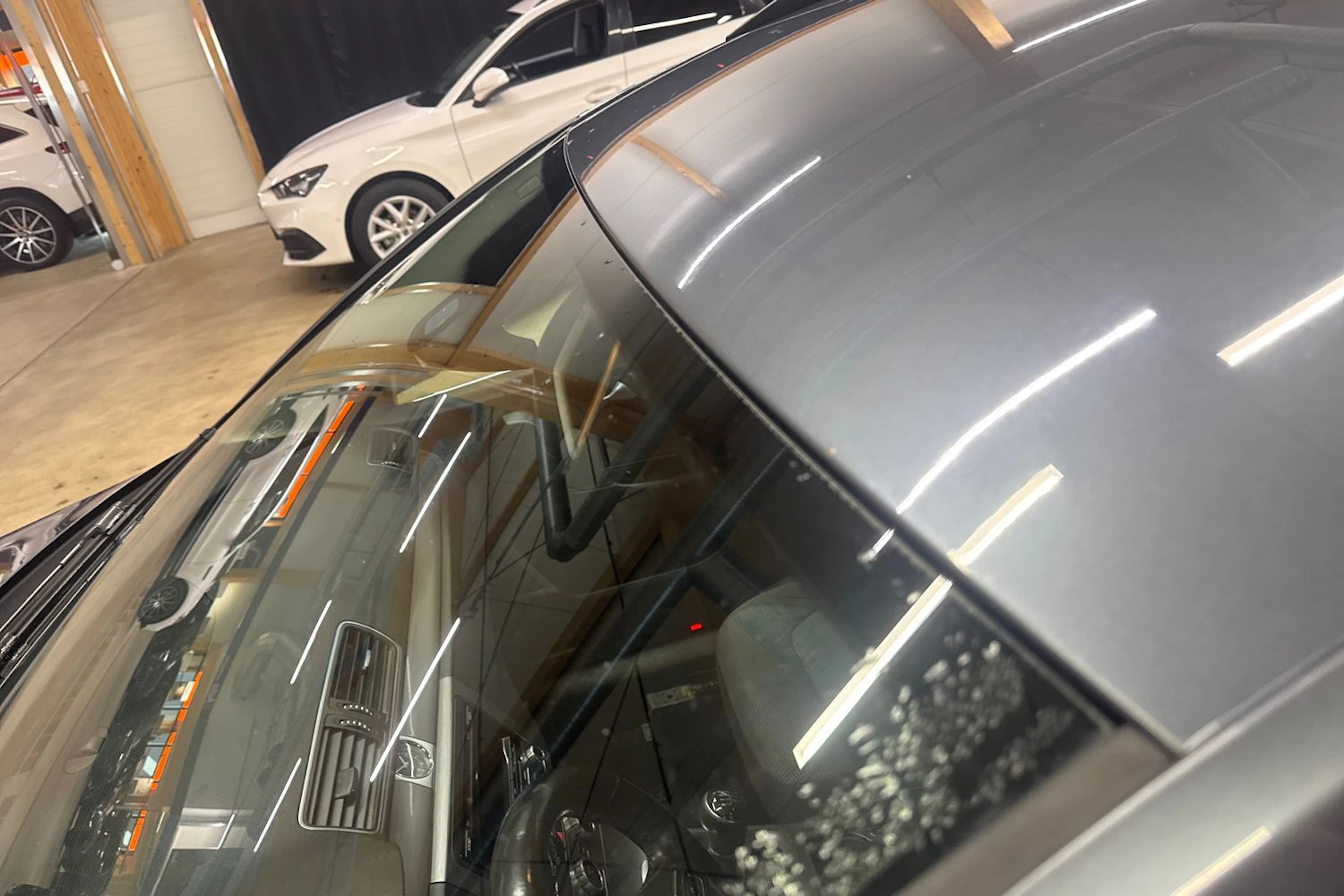 harmaa Volkswagen Passat 2014 kuva 25.