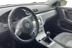 Harmaa Volkswagen PASSAT 2014 kuva 3.