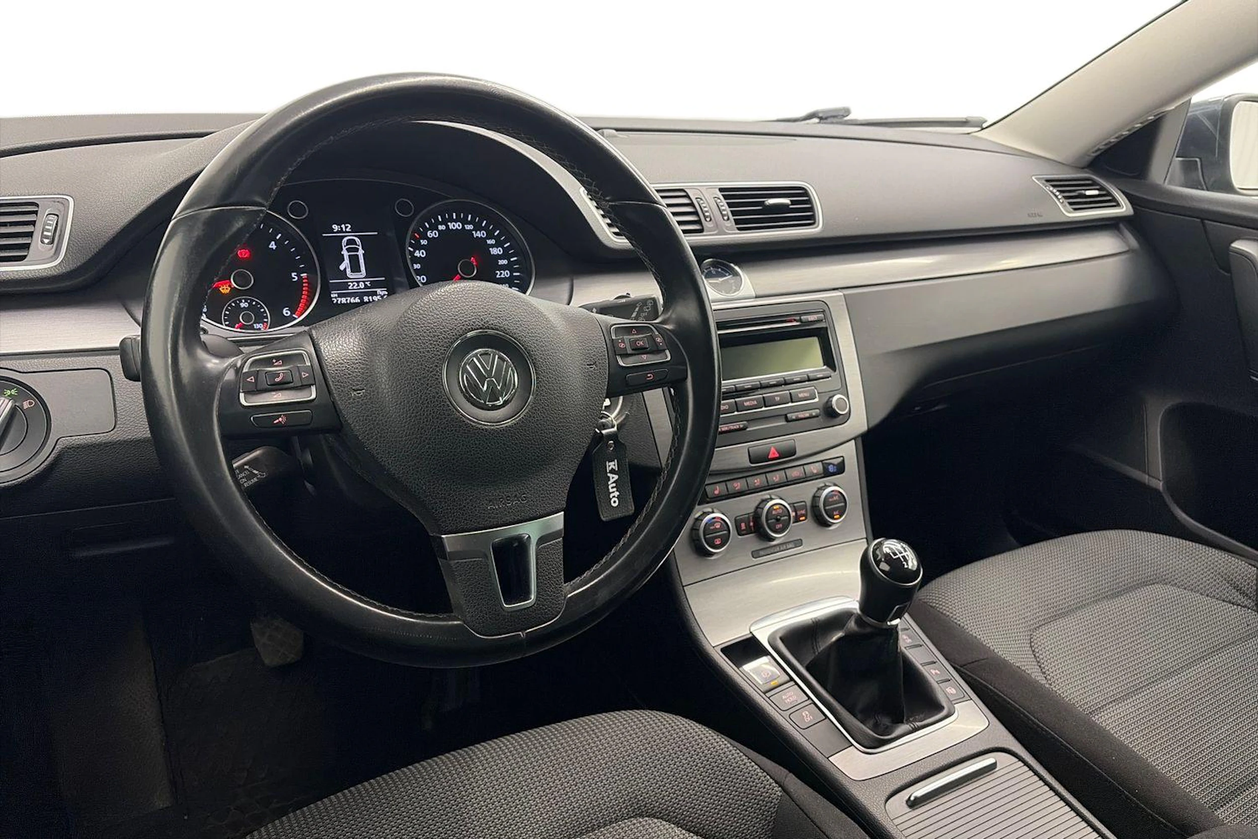 Harmaa Volkswagen PASSAT 2014 kuva 6.