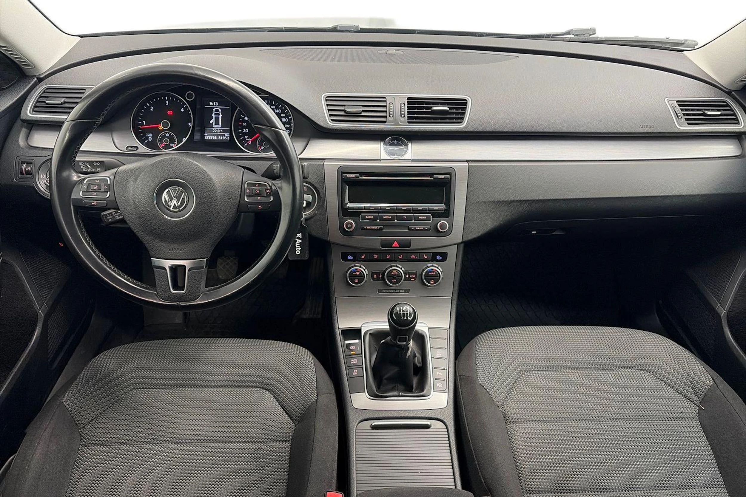 Harmaa Volkswagen PASSAT 2014 kuva 7.