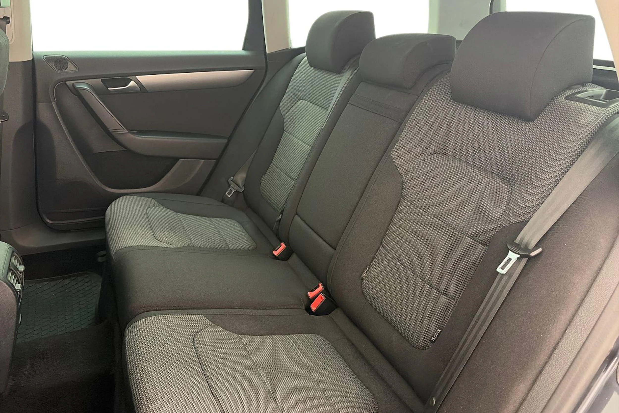Harmaa Volkswagen PASSAT 2014 kuva 8.