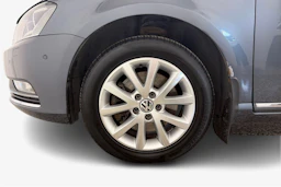 Harmaa Volkswagen PASSAT 2014 kuva 9.