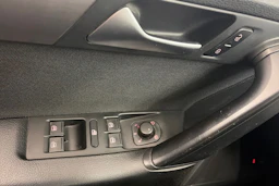 Harmaa Volkswagen PASSAT 2014 kuva 22.