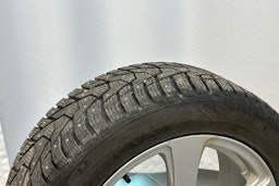 punainen Volkswagen Passat 2014 kuva 15.