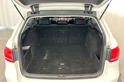 valkoinen Volkswagen Passat 2014 kuva 15.
