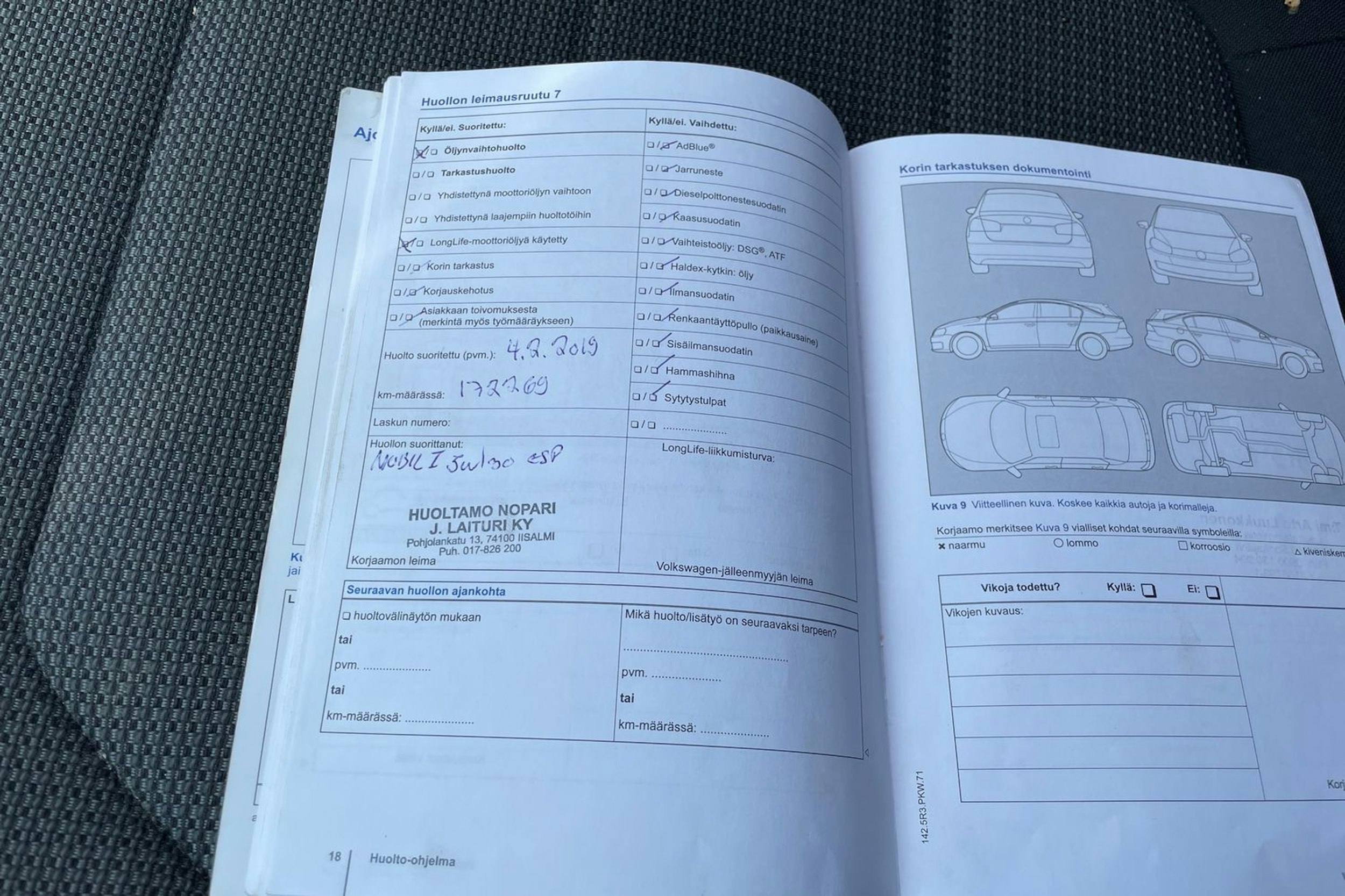 harmaa Volkswagen Passat 2014 kuva 41.
