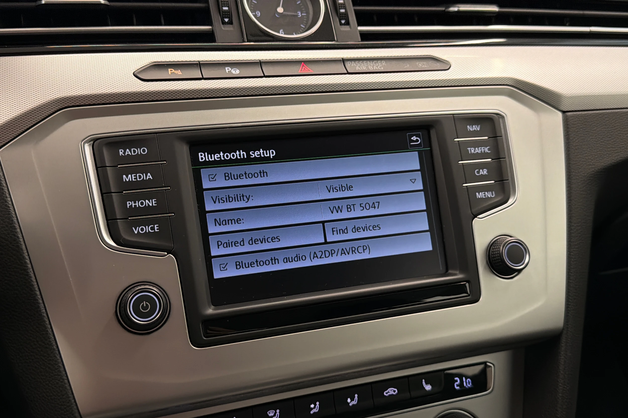 sininen Volkswagen Passat 2015 kuva 26.