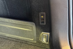 Musta Volkswagen PASSAT 2014 kuva 16.