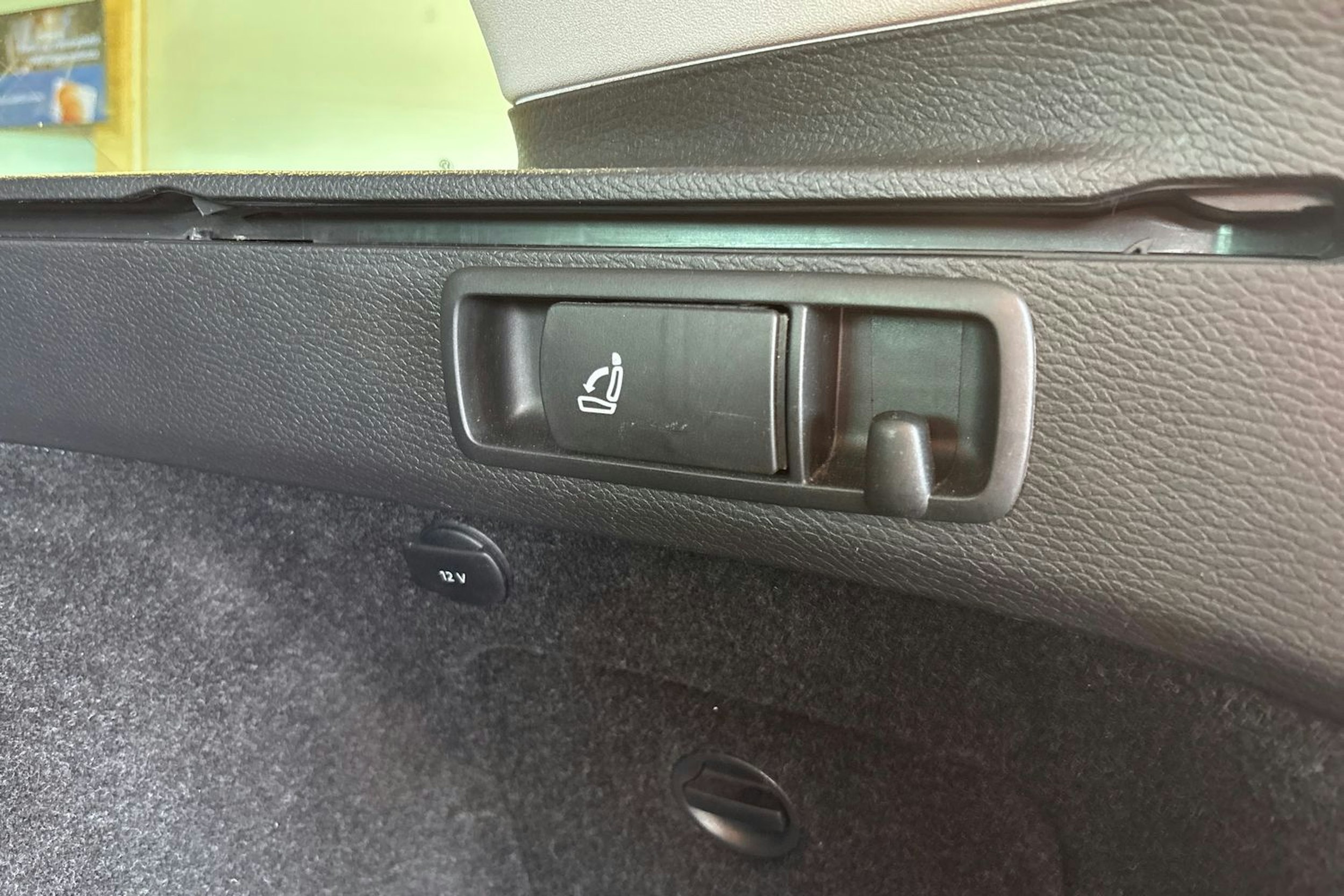 Musta Volkswagen PASSAT 2014 kuva 17.