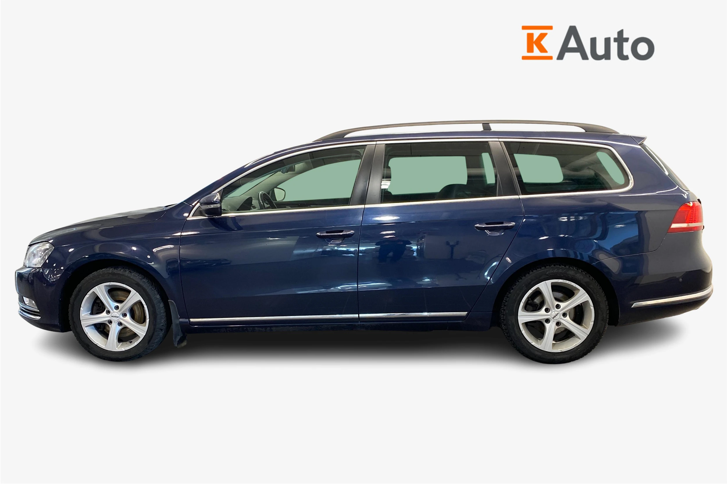 Sininen Volkswagen PASSAT 2014 kuva 5.