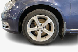 Sininen Volkswagen PASSAT 2014 kuva 9.