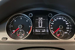 Sininen Volkswagen PASSAT 2014 kuva 11.