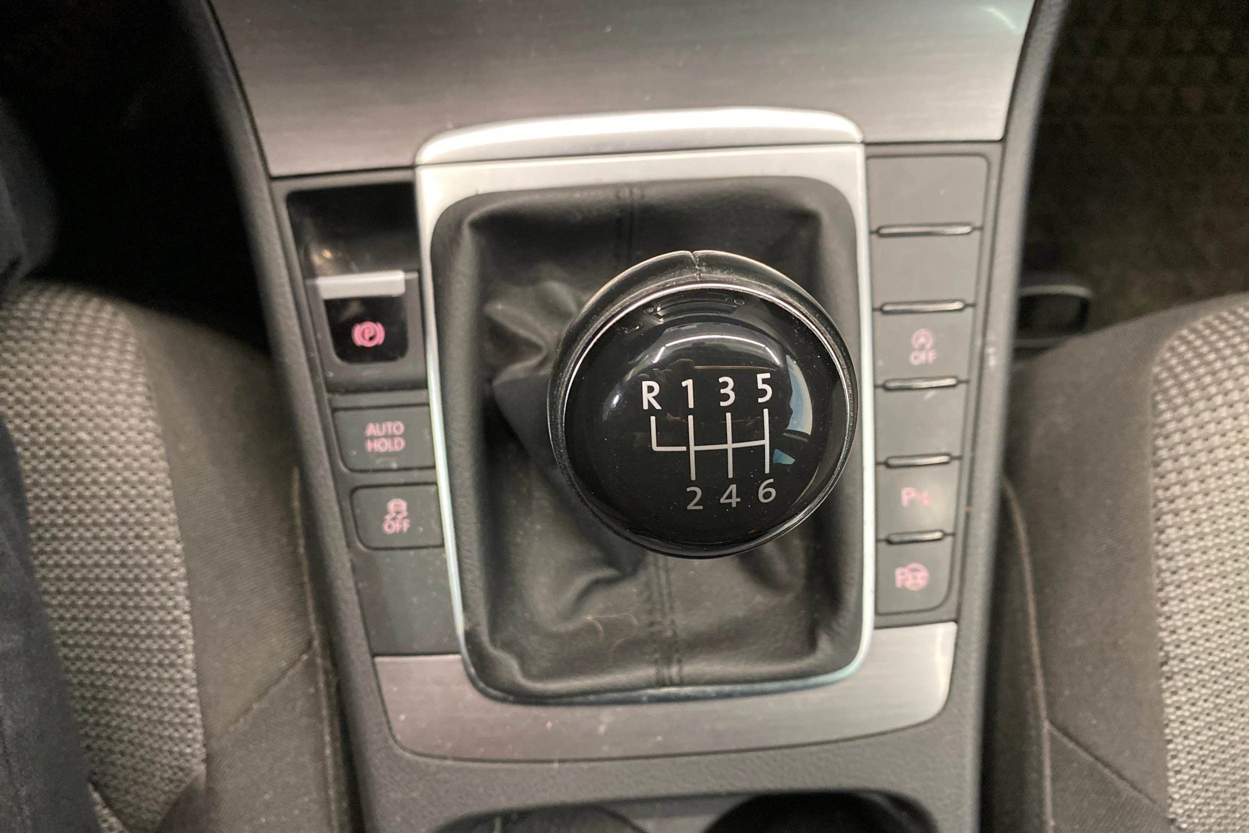 Sininen Volkswagen PASSAT 2014 kuva 15.