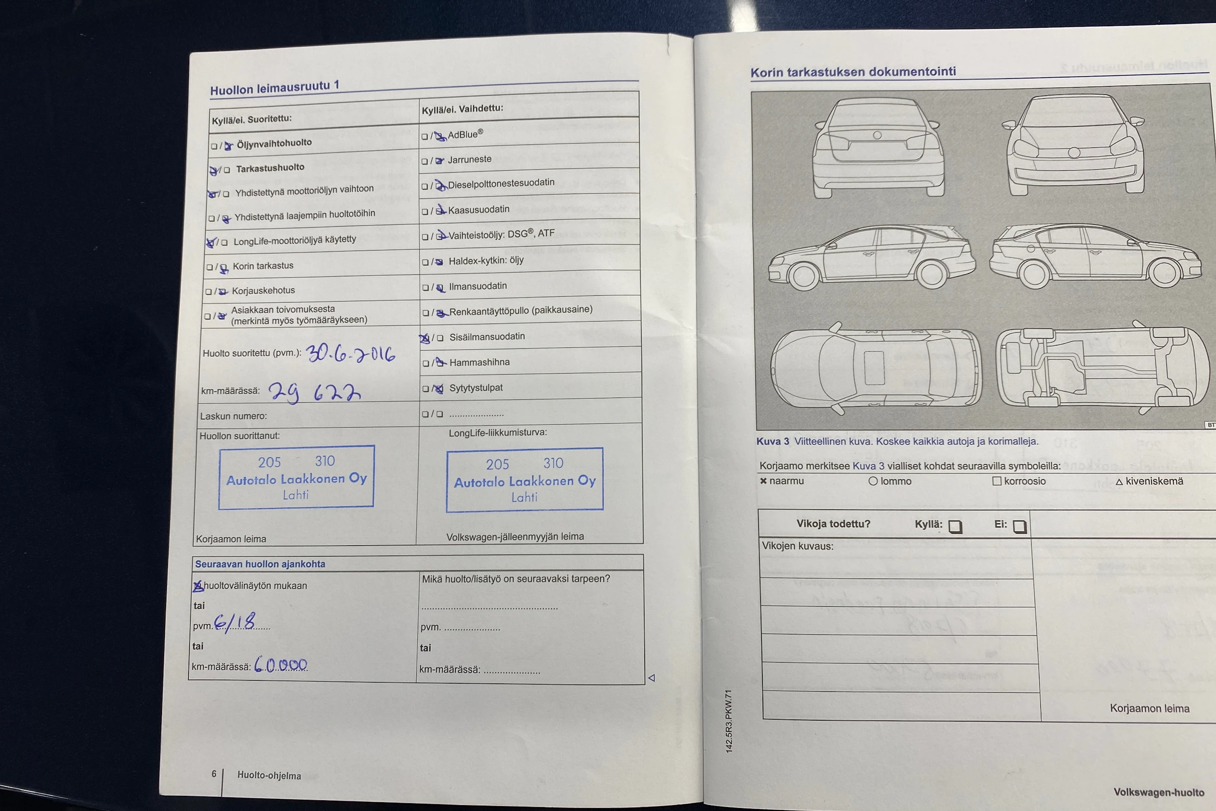 Sininen Volkswagen PASSAT 2014 kuva 18.
