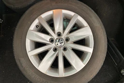 Sininen Volkswagen PASSAT 2014 kuva 29.