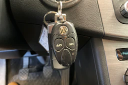 Sininen Volkswagen PASSAT 2014 kuva 35.