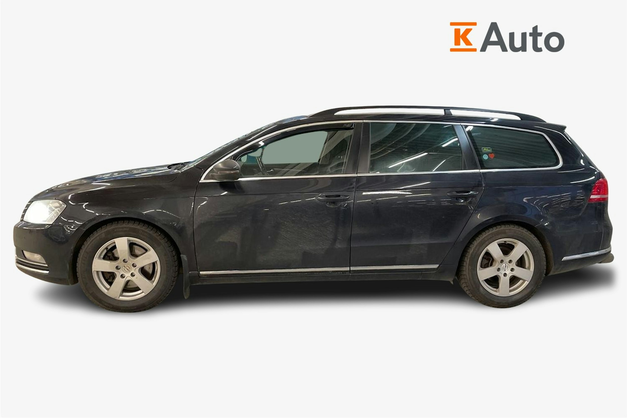 Musta Volkswagen PASSAT 2014 kuva 5.