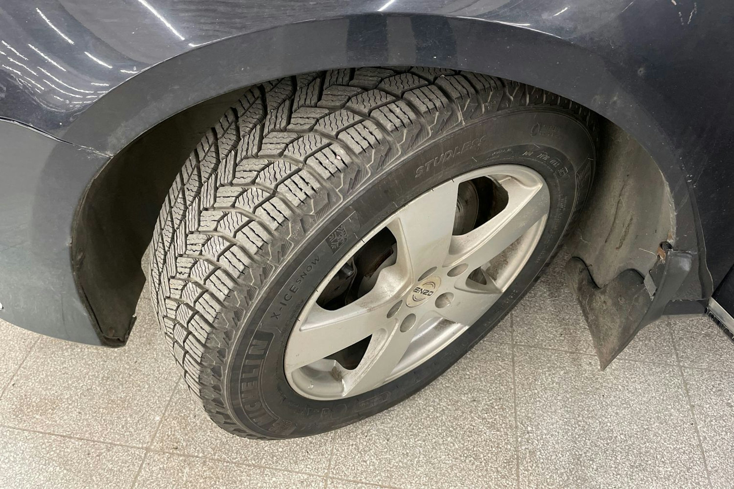 Musta Volkswagen PASSAT 2014 kuva 10.