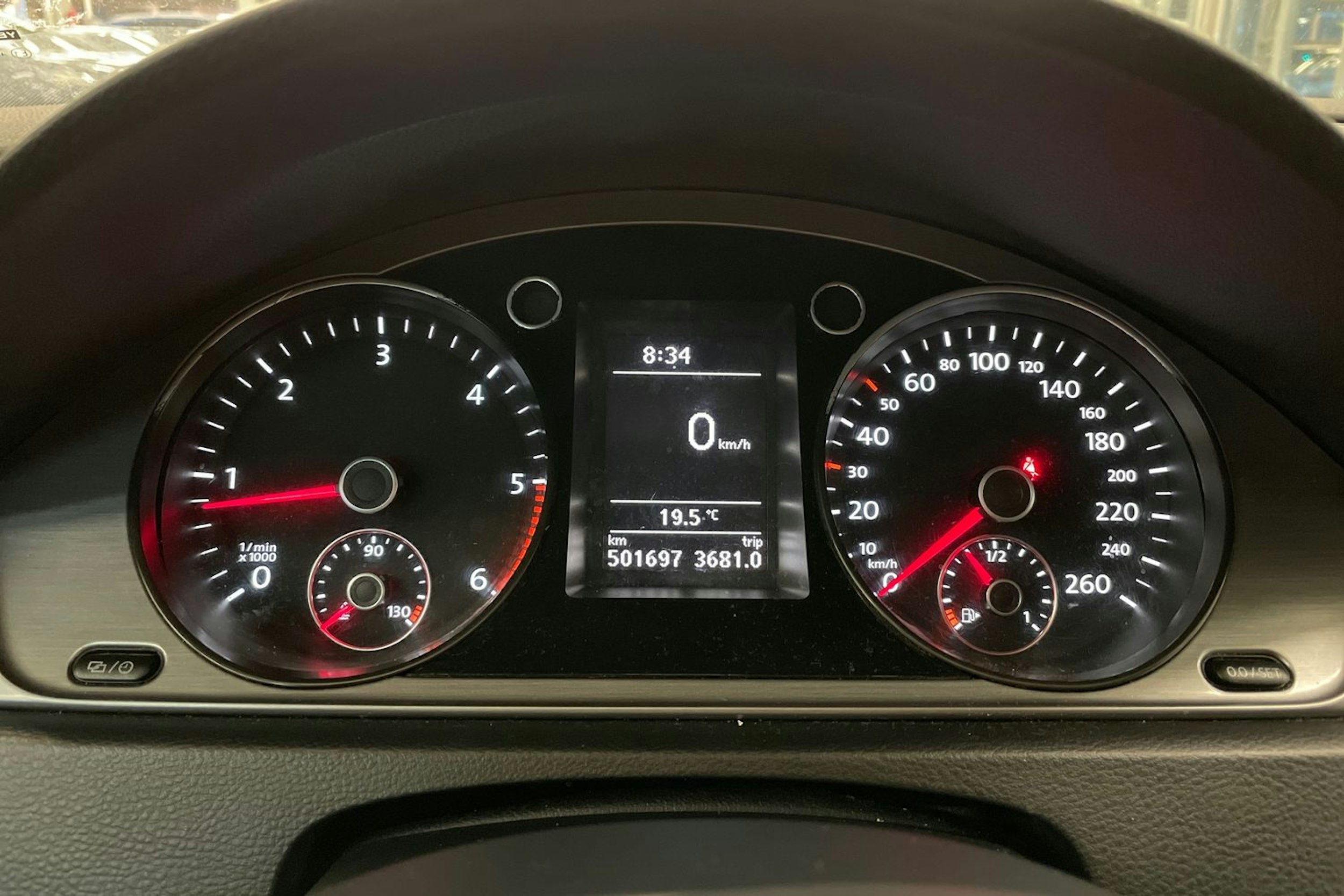 Musta Volkswagen PASSAT 2014 kuva 11.