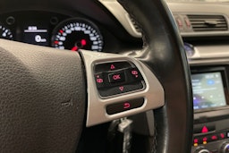 Musta Volkswagen PASSAT 2014 kuva 12.