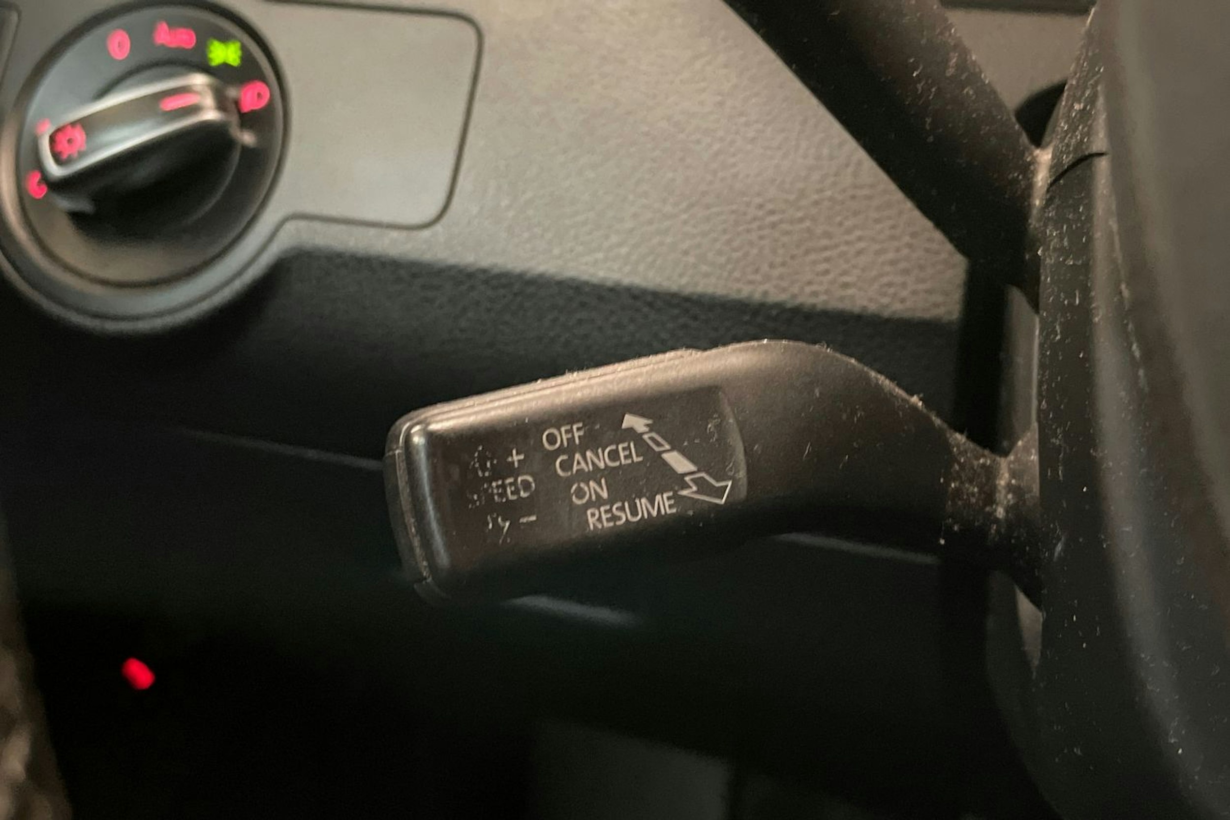 Musta Volkswagen PASSAT 2014 kuva 14.