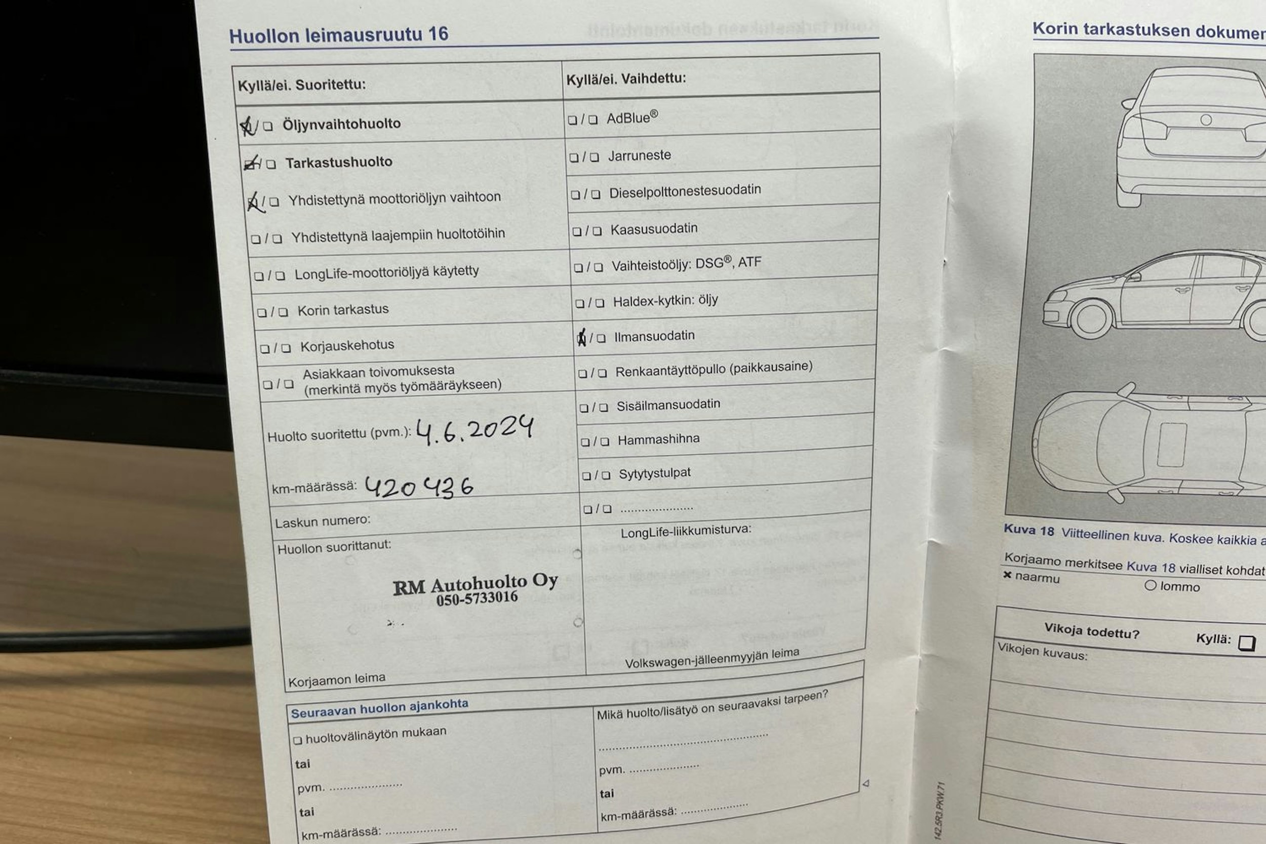 Musta Volkswagen PASSAT 2014 kuva 29.