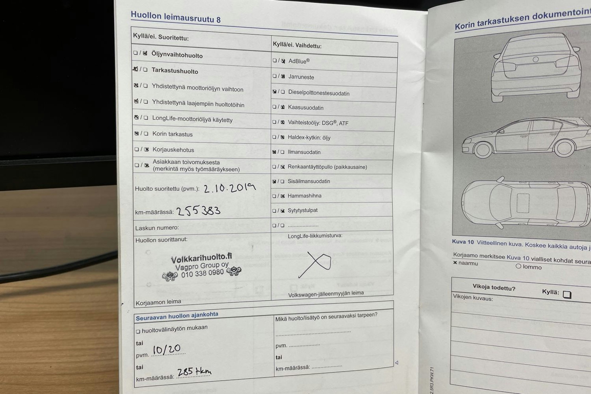 Musta Volkswagen PASSAT 2014 kuva 37.