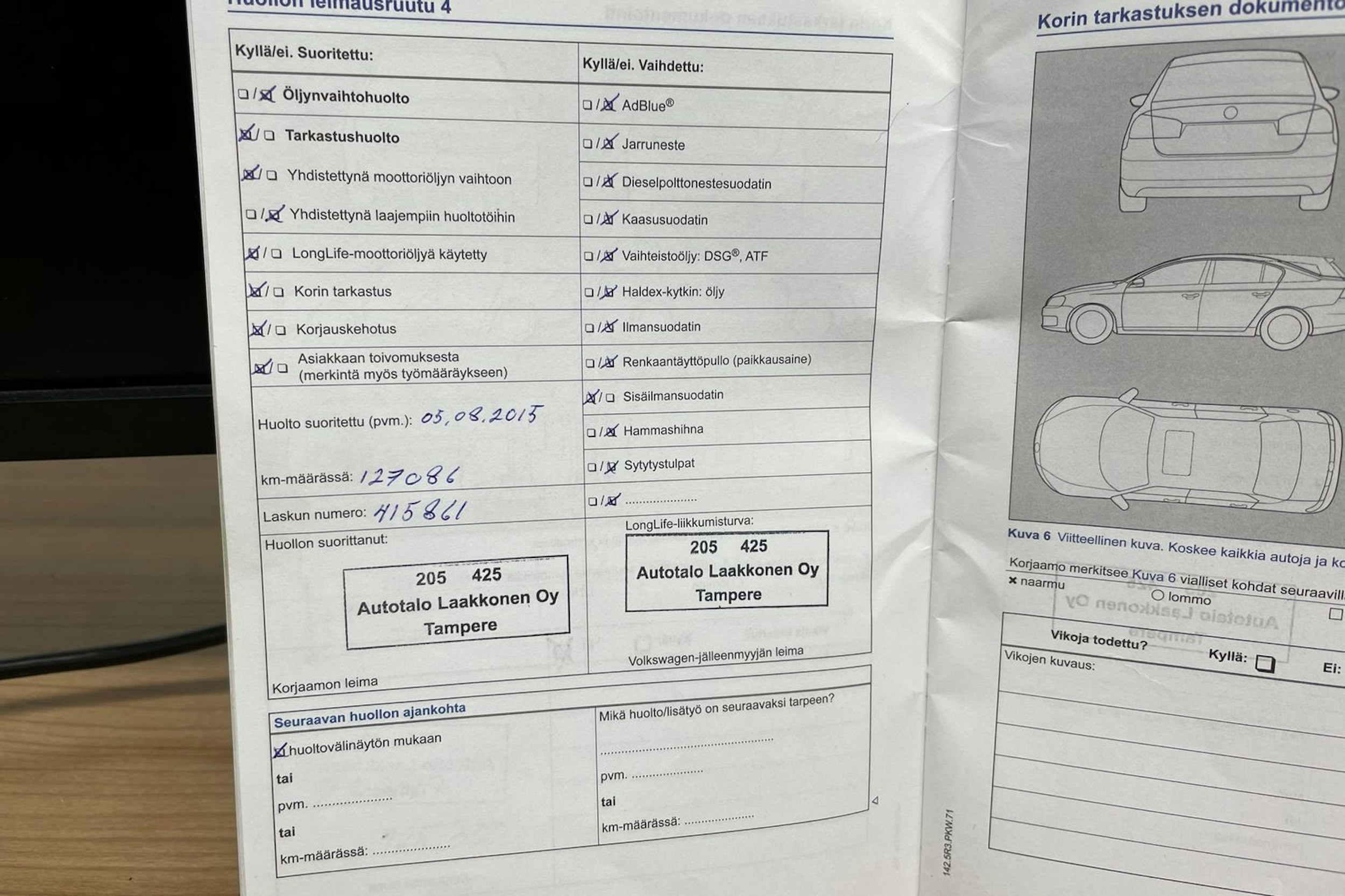 Musta Volkswagen PASSAT 2014 kuva 41.