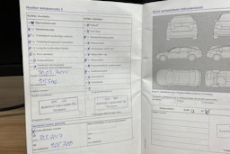 Musta Volkswagen PASSAT 2014 kuva 42.